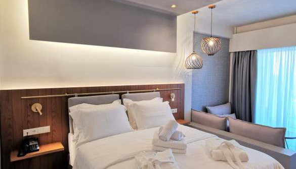 4* Colonides Beach Hotel