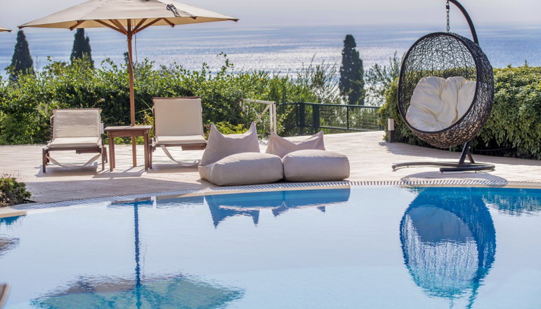 4* Colonides Beach Hotel