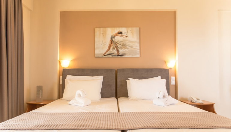 4* Colonides Beach Hotel