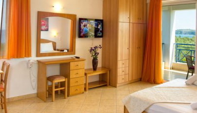 4* Colonides Beach Hotel