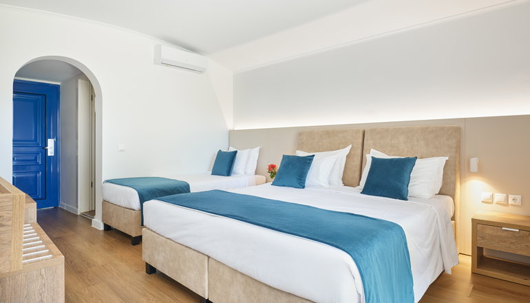 4* Comer Kinetta Beach  - Κινέτα