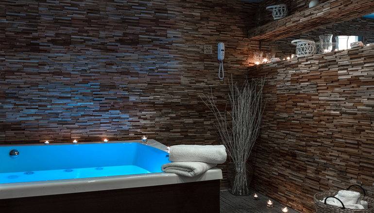 4* Coral Hotel