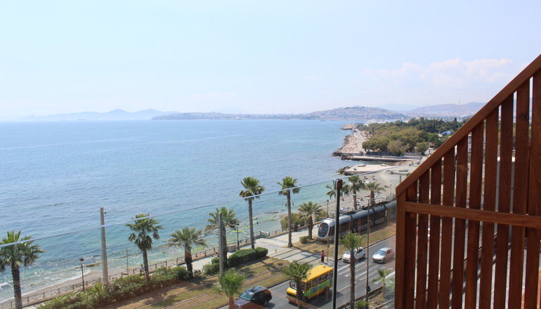 4* Coral Hotel