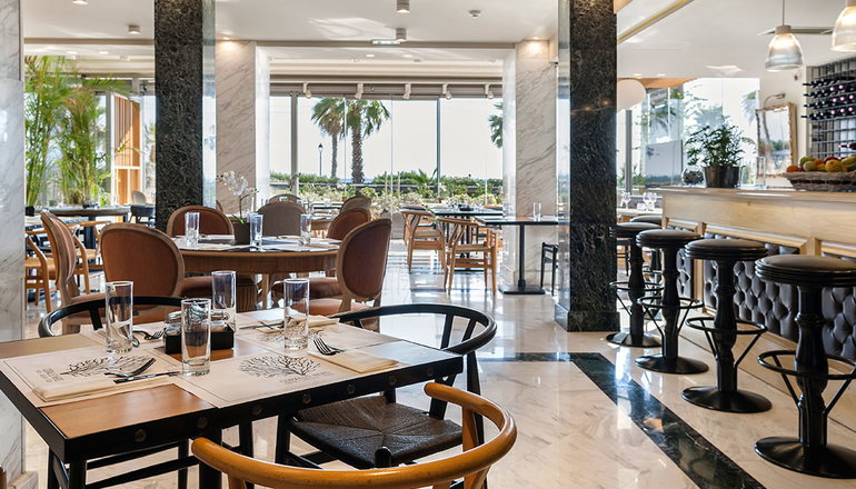 4* Coral Hotel