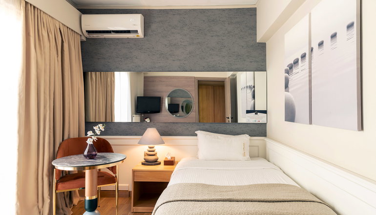 4* Coral Hotel
