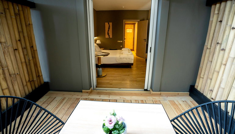 4* Coral Hotel