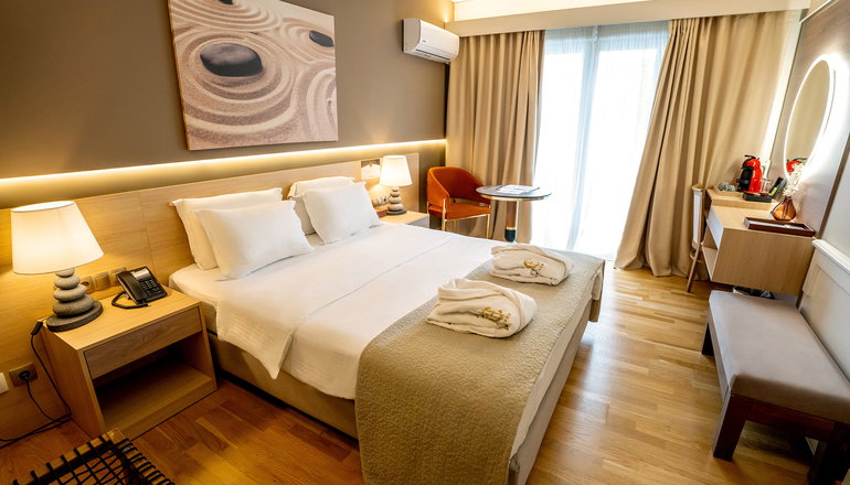 4* Coral Hotel