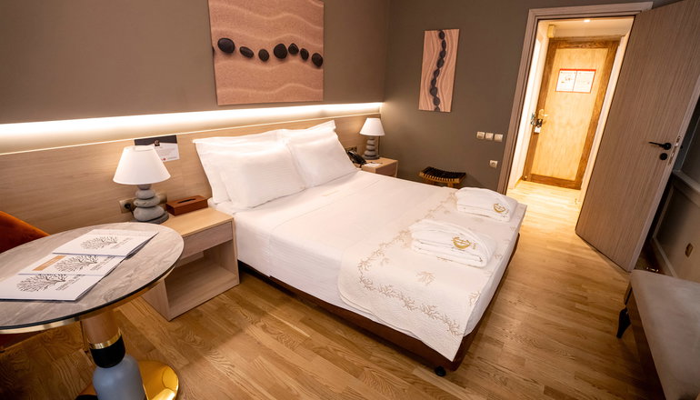 4* Coral Hotel