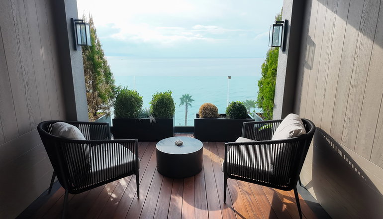 4* Coral Hotel