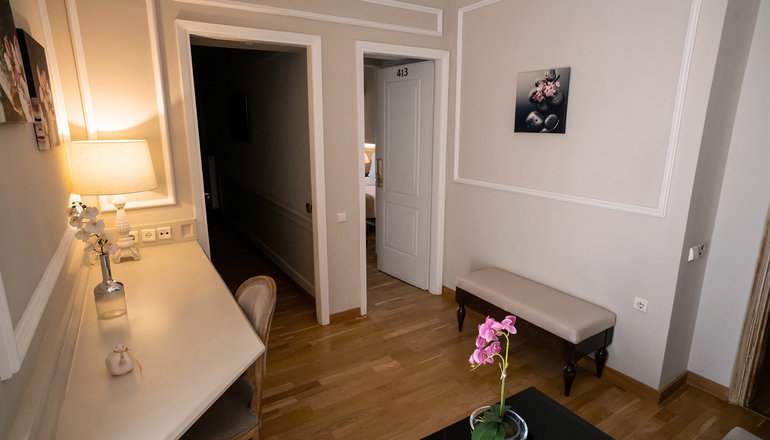 4* Coral Hotel