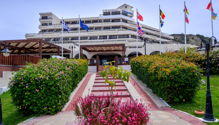 4* Sol by Melia Cosmopolitan Hotel
