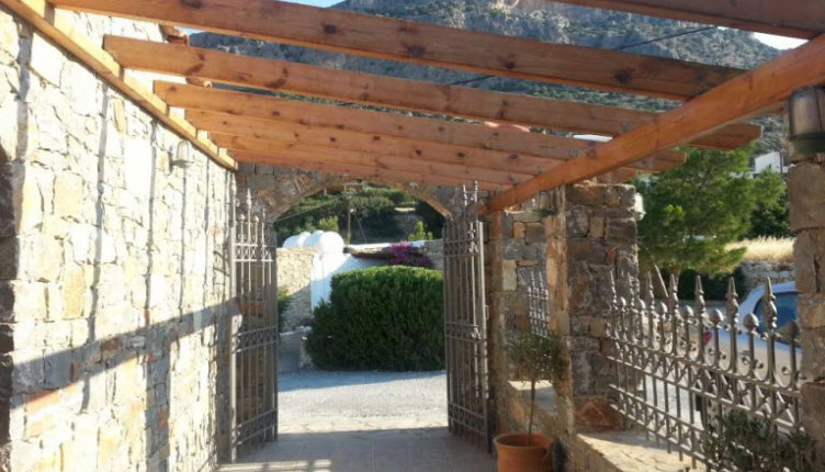 4* Creta Suites Resort