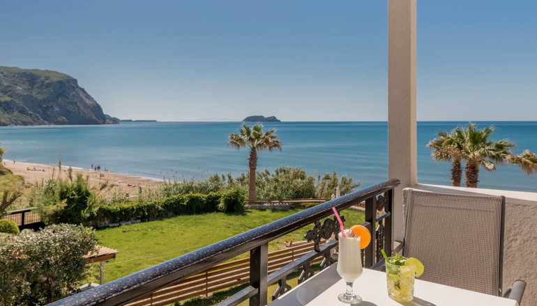 4* Crystal Beach Hotel