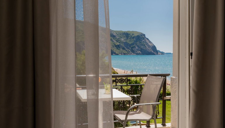 4* Crystal Beach Hotel