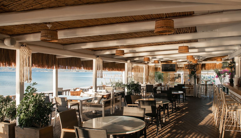 4* Crystal Beach Hotel