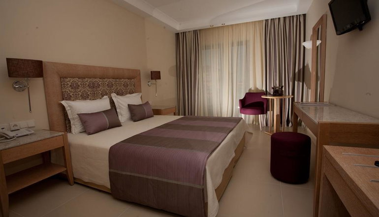 4* Danai Hotel & Spa