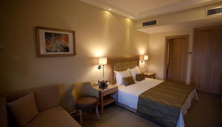 4* Danai Hotel & Spa