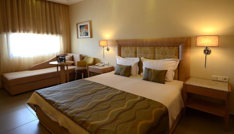 4* Danai Hotel & Spa