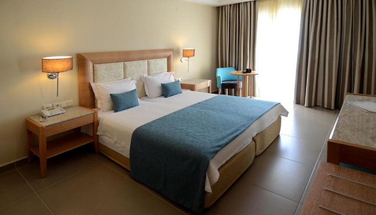 4* Danai Hotel & Spa