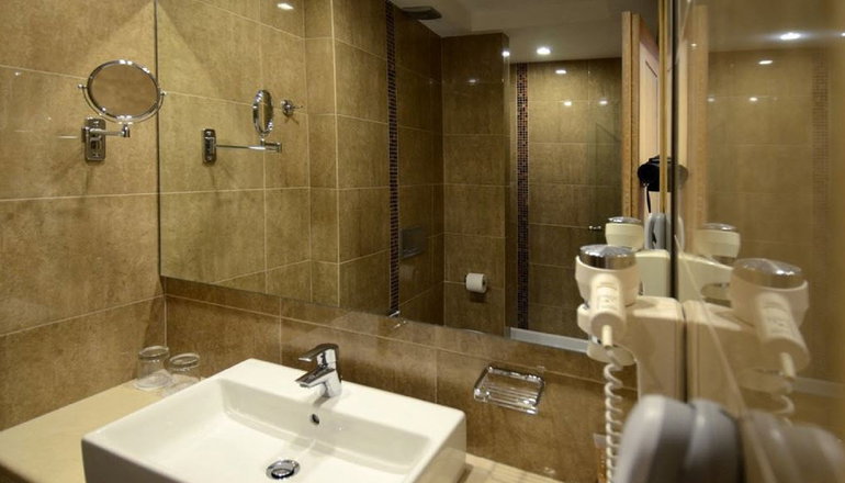 4* Danai Hotel & Spa
