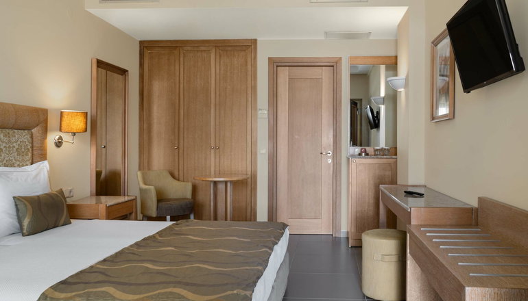4* Danai Hotel & Spa