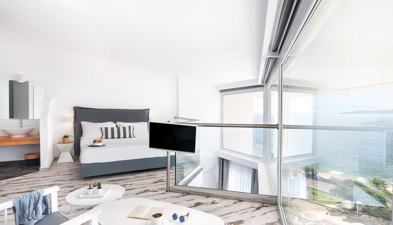 4* DE LUXE SUITES Akti Ouranoupoli