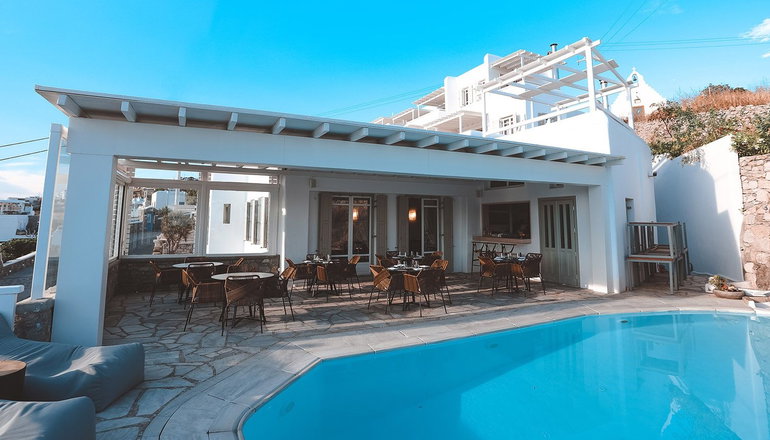 4* Deliades Hotel