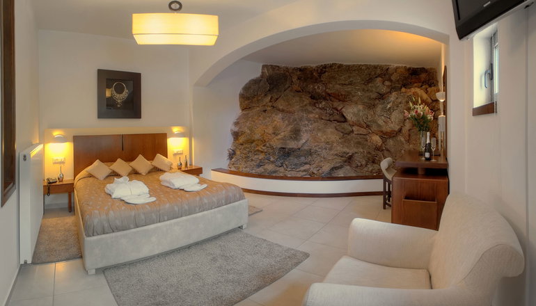 4* Delina Mountain Resort