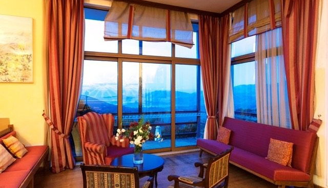 4* Delphi Palace