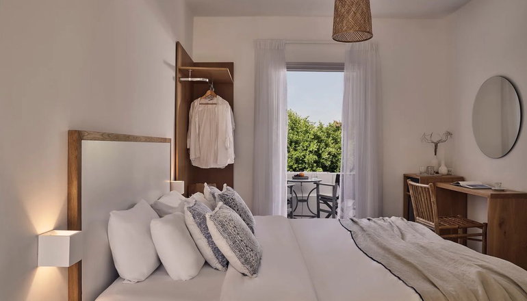 4* Dionysos Sea Side Resort