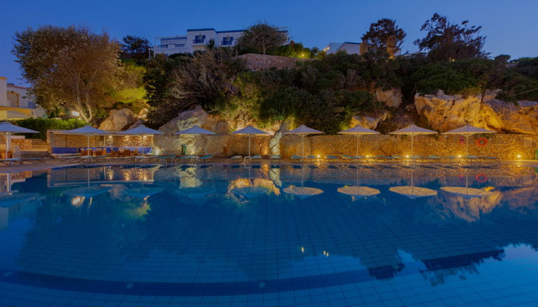 4* Dolphin Bay Seaside Resort & Suites - Γαλησσάς, Σύρος