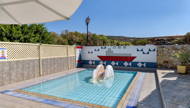 4* Dolphin Bay Seaside Resort & Suites - Γαλησσάς, Σύρος