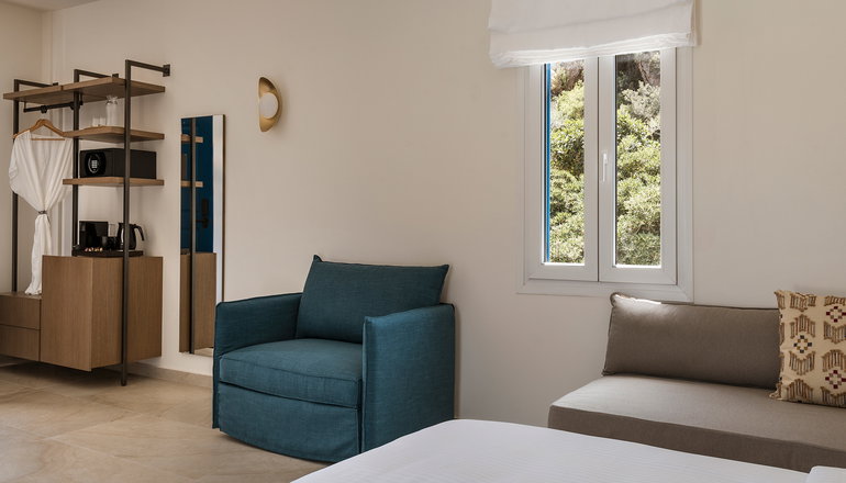 4* Dolphin Bay Seaside Resort & Suites - Γαλησσάς, Σύρος