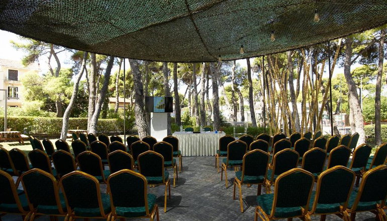4* Domotel Kastri Athens