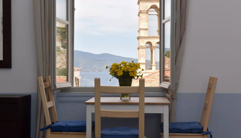 4* Douskos Guest House - Ύδρα