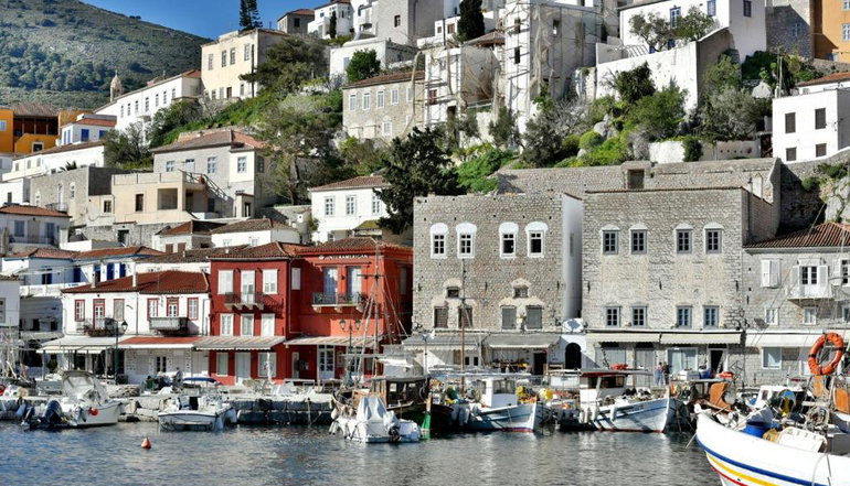 4* Douskos Port House