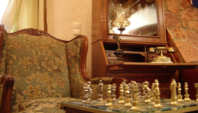 Montage Suites