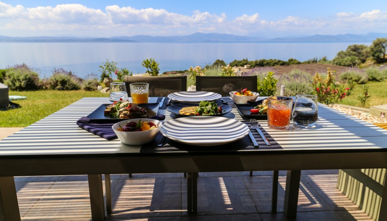 4* Elimnion Resort - Λίμνη, Εύβοια