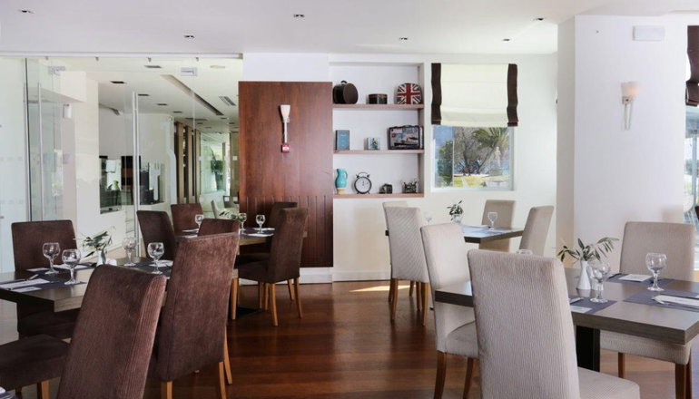 4* Elite City Resort
