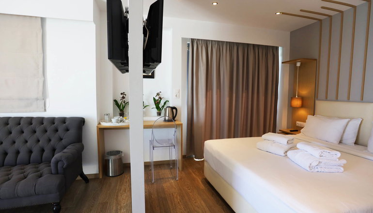 4* Elite Hotel