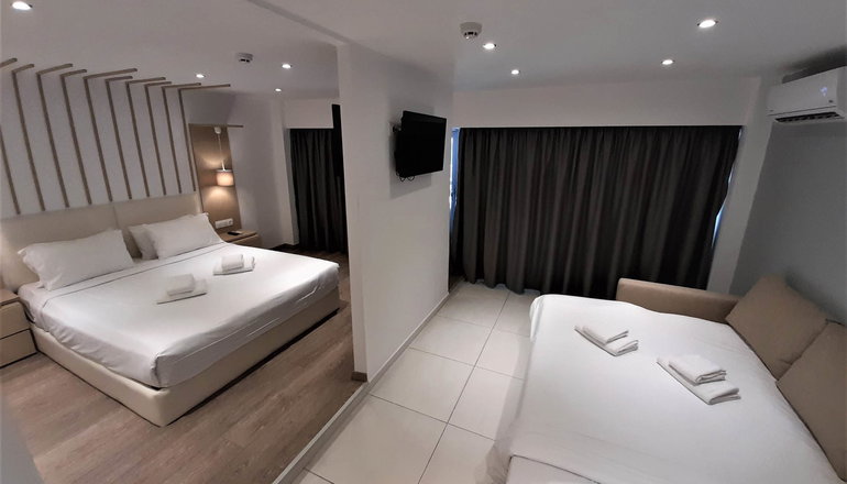 4* Elite Hotel