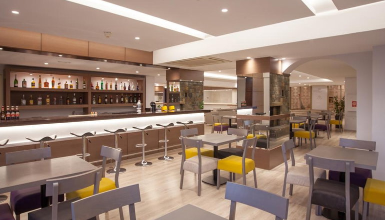 4* Elounda Breeze Resort