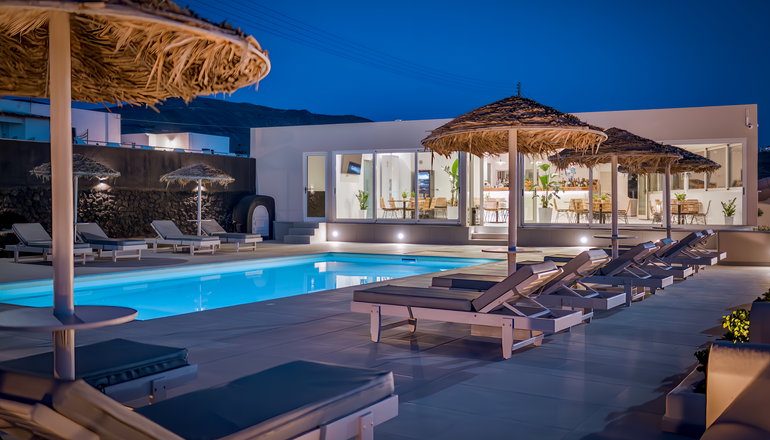 4* En Plo Boutique Suites - Οία, Σαντορίνη