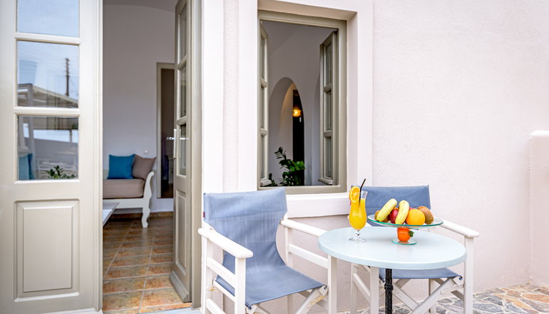4* En Plo Boutique Suites - Οία, Σαντορίνη