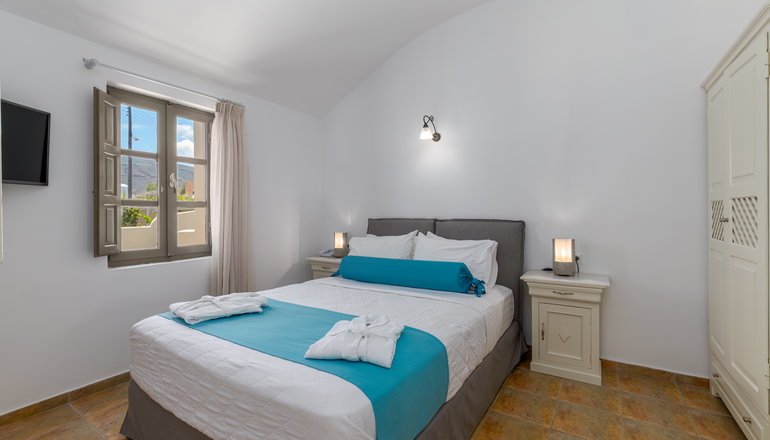 4* En Plo Boutique Suites - Οία, Σαντορίνη