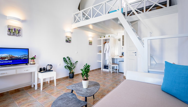 4* En Plo Boutique Suites - Οία, Σαντορίνη