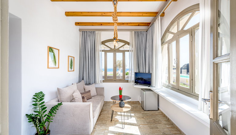 4* En Plo Boutique Suites - Οία, Σαντορίνη