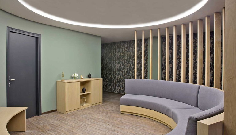4* Eretria Hotel & Spa Resort