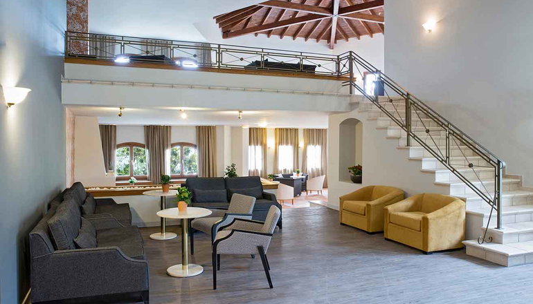 4* Eretria Hotel & Spa Resort