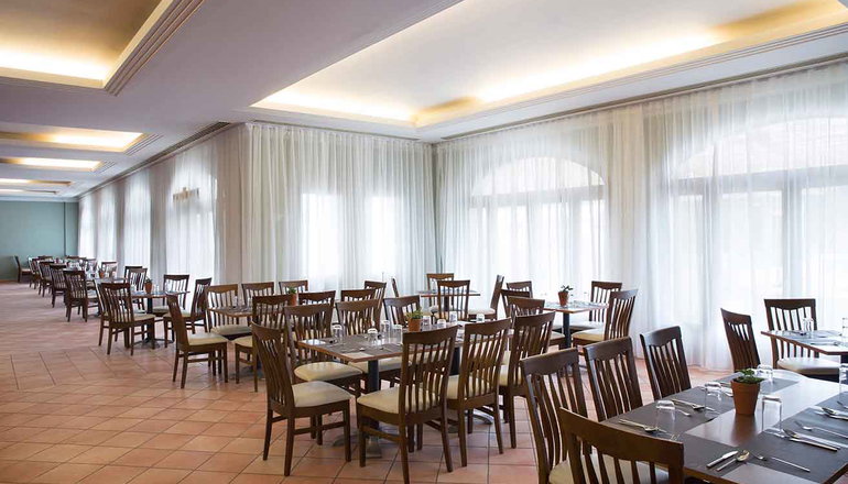 4* Eretria Hotel & Spa Resort